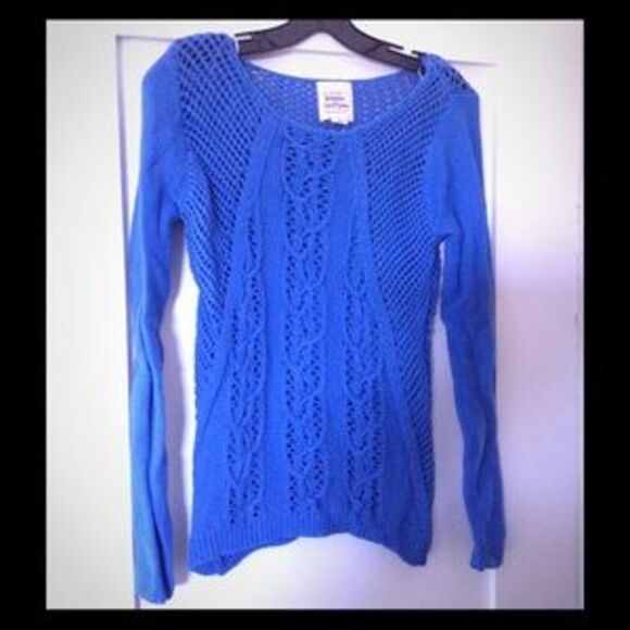 Crochet style sweater - Picture 2 of 8